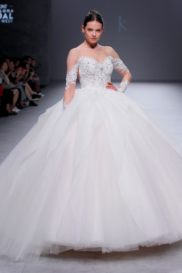 ilovebrides.pt Julia Kontogruni Coleção 2020 Vestidos de Noiva